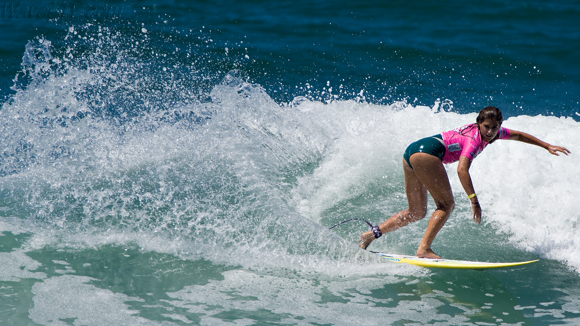 SuperGirl Pro surf contest photos a7R & Tamron 150600 lens